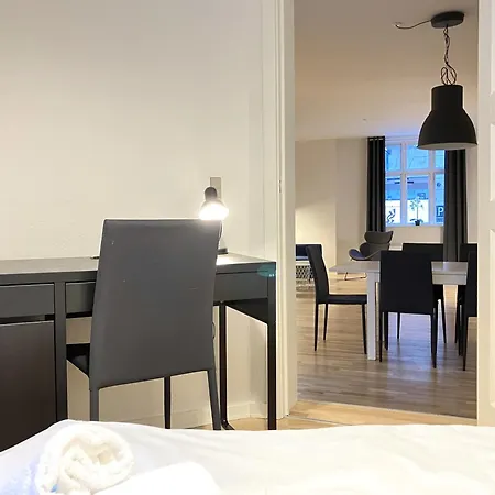 Two-bedroom In Center Apartment