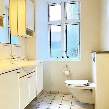 Two-bedroom In Center 欧登塞