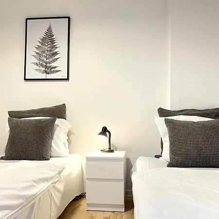 Two-bedroom In Center Appartement *