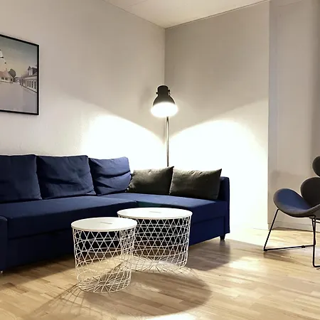 Two-bedroom In Center Appartement *